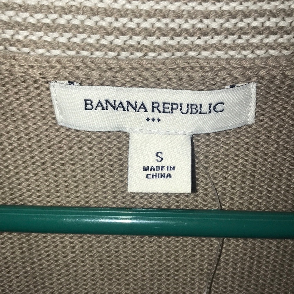 Banana Republic cardigan - Picture 3 of 5